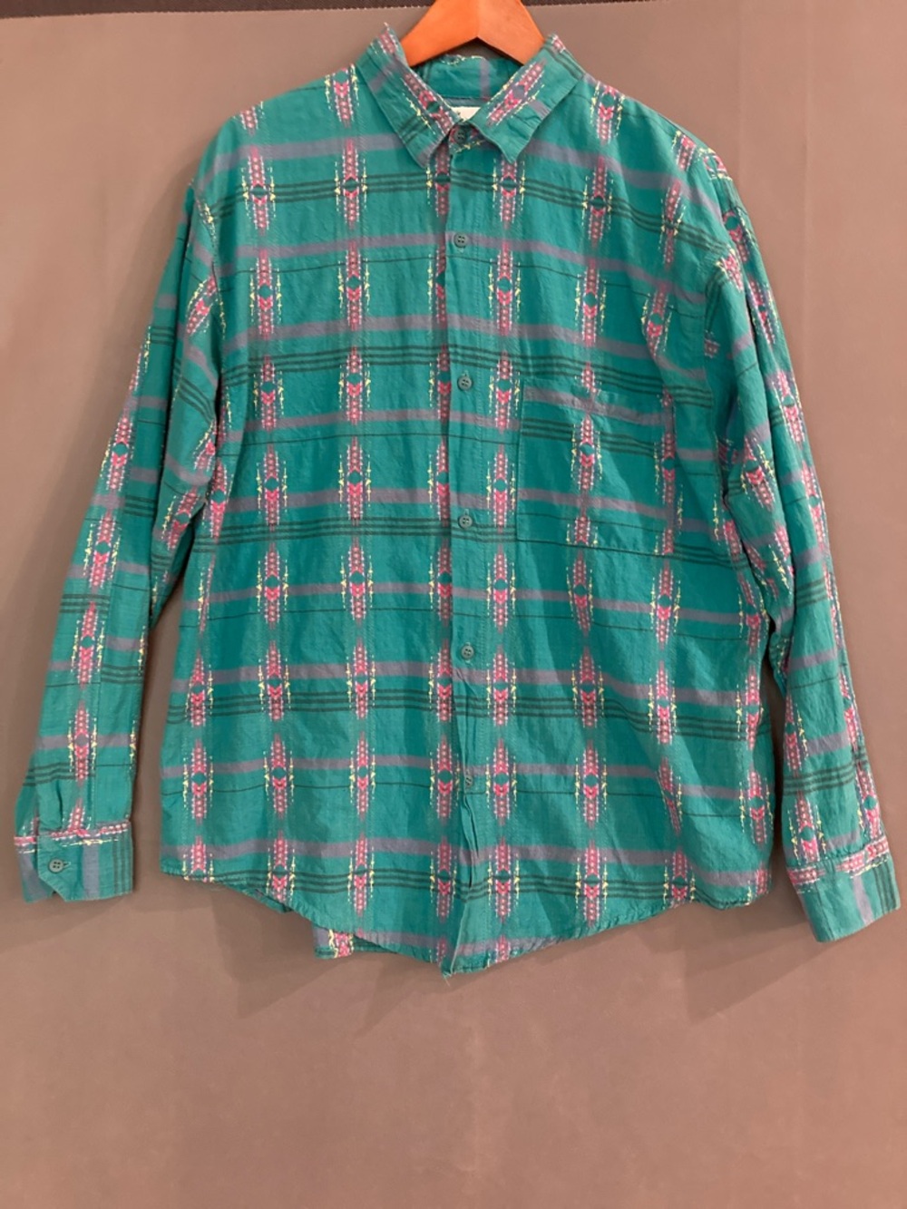 Vintage BODY OBJECTS Green Tribal Aztec Button Down